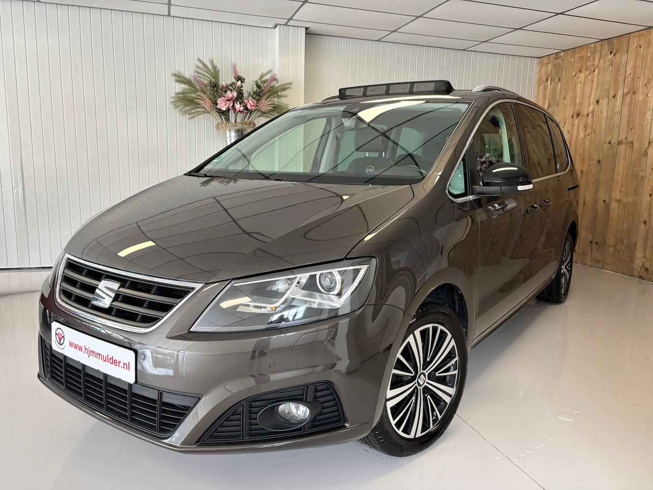 Seat Alhambra - 1.4 TSI 20TH ANNIVERSARY, 7-PERSOONS, NAVI, PANORAMADAK, ETC.... - AutoWereld.nl