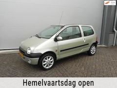 Renault Twingo - 1.2-16V Epicéa Airco Apk 26-05-2026 stuurbekr