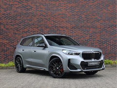 BMW X1 - 23i x-Drive *Pano*M-Sport*Head-Up*Uniek