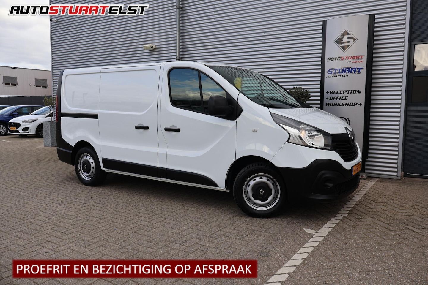 Renault Trafic - 1.6 dCi T29 L1H1 Comfort Energy 3 Zits | Trekhaak | Volledig OnderH. BTW | NL-Auto - AutoWereld.nl