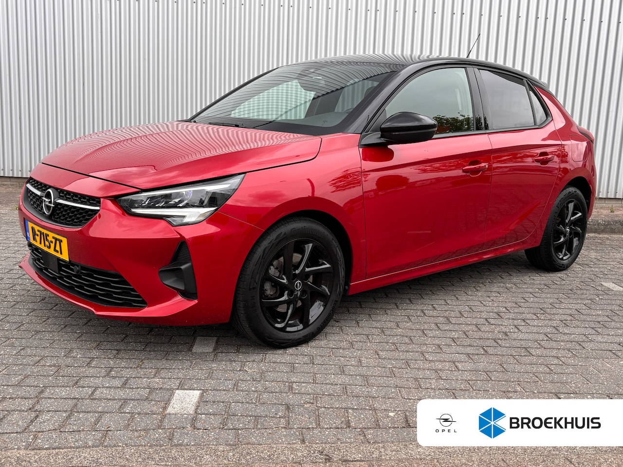 Opel Corsa - 1.2 GS Line | Camera | Navigatie | Stoelverwarming | Climate Control | LM Velgen | Apple C - AutoWereld.nl