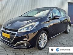Peugeot 208 - 1.2 110PK Allure | Trekhaak (afneembaar) | Navigatie | 16" LM Velgen | Bluetooth | Airco |