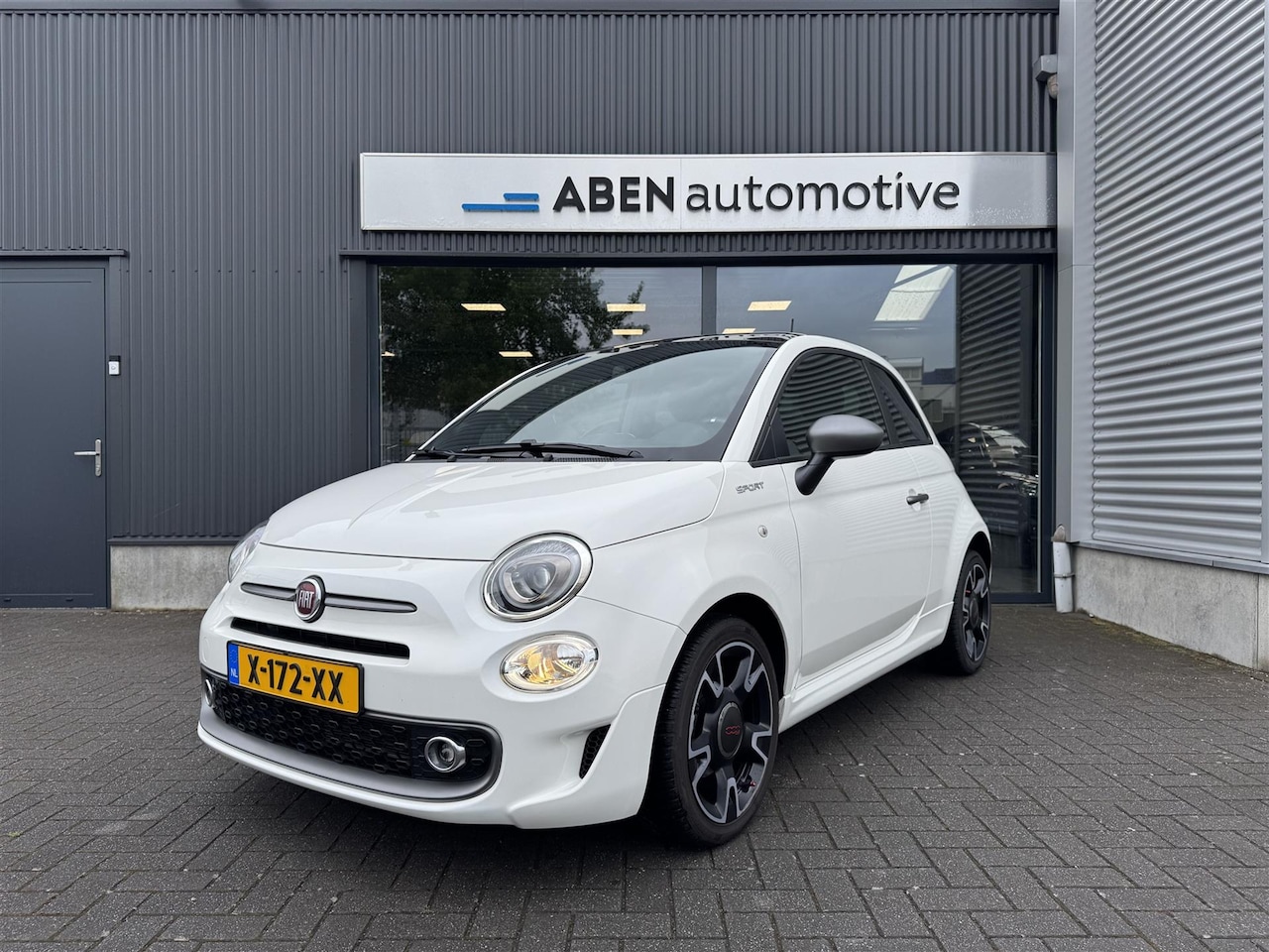 Fiat 500 - 1.0 Hybrid Sport 1.0 70PK Hybrid Sport (PANO|CARPLAY|CLIMA|PDC) - AutoWereld.nl