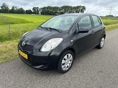 Toyota Yaris - 1.3 VVTi Sol AIRCO