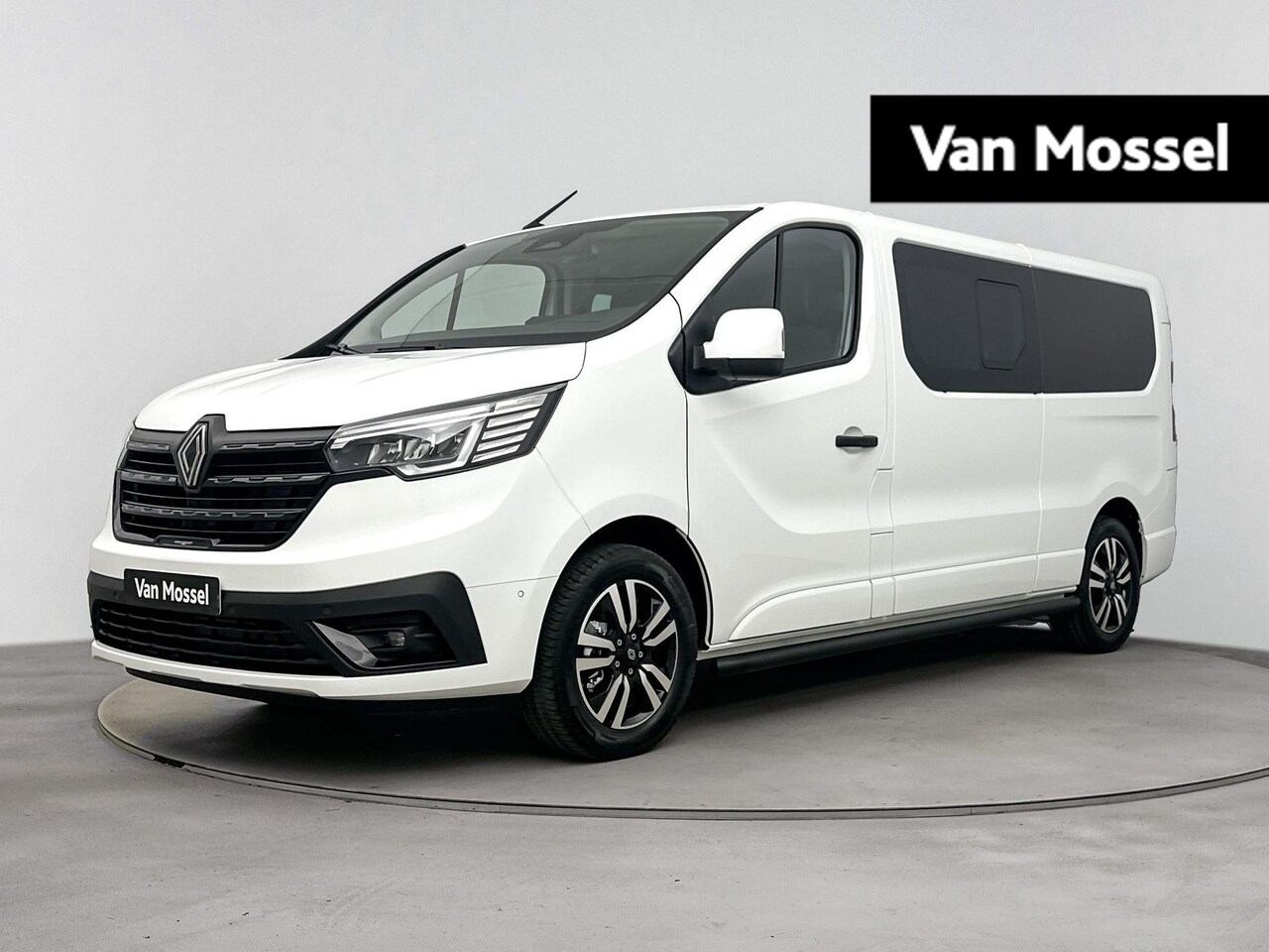 Renault Trafic - 2.0 Blue dCi EDC 170 T29 L2H1 Extra DC | NIEUW | BPM-VRIJ | RIJKLAARPRIJS | Anniversary Ed - AutoWereld.nl
