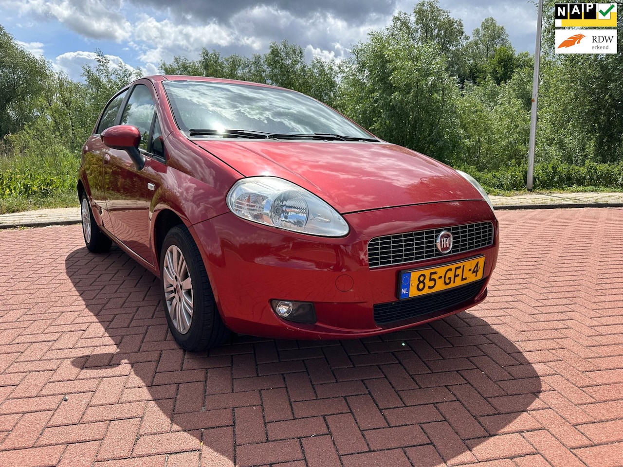 Fiat Grande Punto - 1.4 Dynamic Airco/Nap - AutoWereld.nl