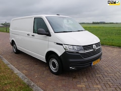 Volkswagen Transporter - 2.0 TDI L2H1 110kW DSG7 NEW MODEL AC * 13499 EX BTW