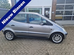 Mercedes-Benz A-klasse - 160i "Elegance" Automaat - Airco - Cruise - Weinig km Apk 30-05-2026
