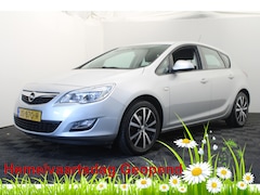 Opel Astra - 1.4 Selection *Hemelvaart geopend
