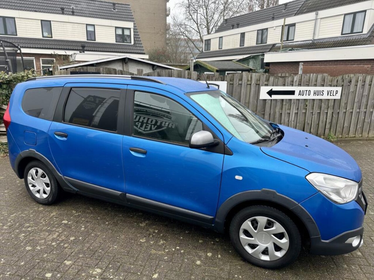Dacia Lodgy - 1.2 Tce Lauréate 5p. 1.2 TCe Lauréate 5p. - AutoWereld.nl