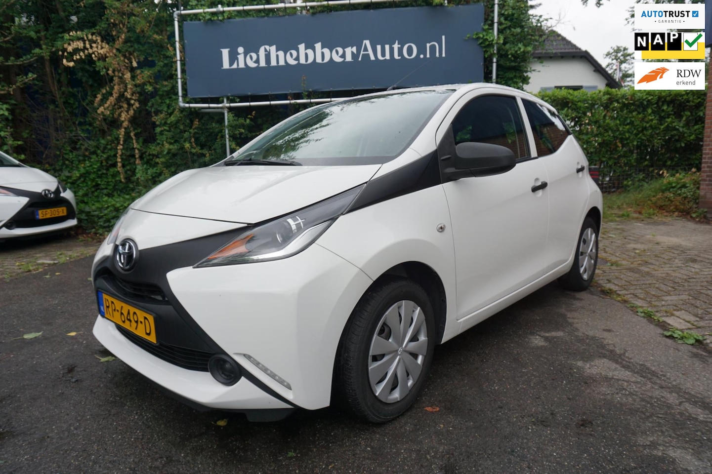Toyota Aygo - 1.0 VVT-i x-fun / Dealer onderhouden / Airco / NAP - AutoWereld.nl
