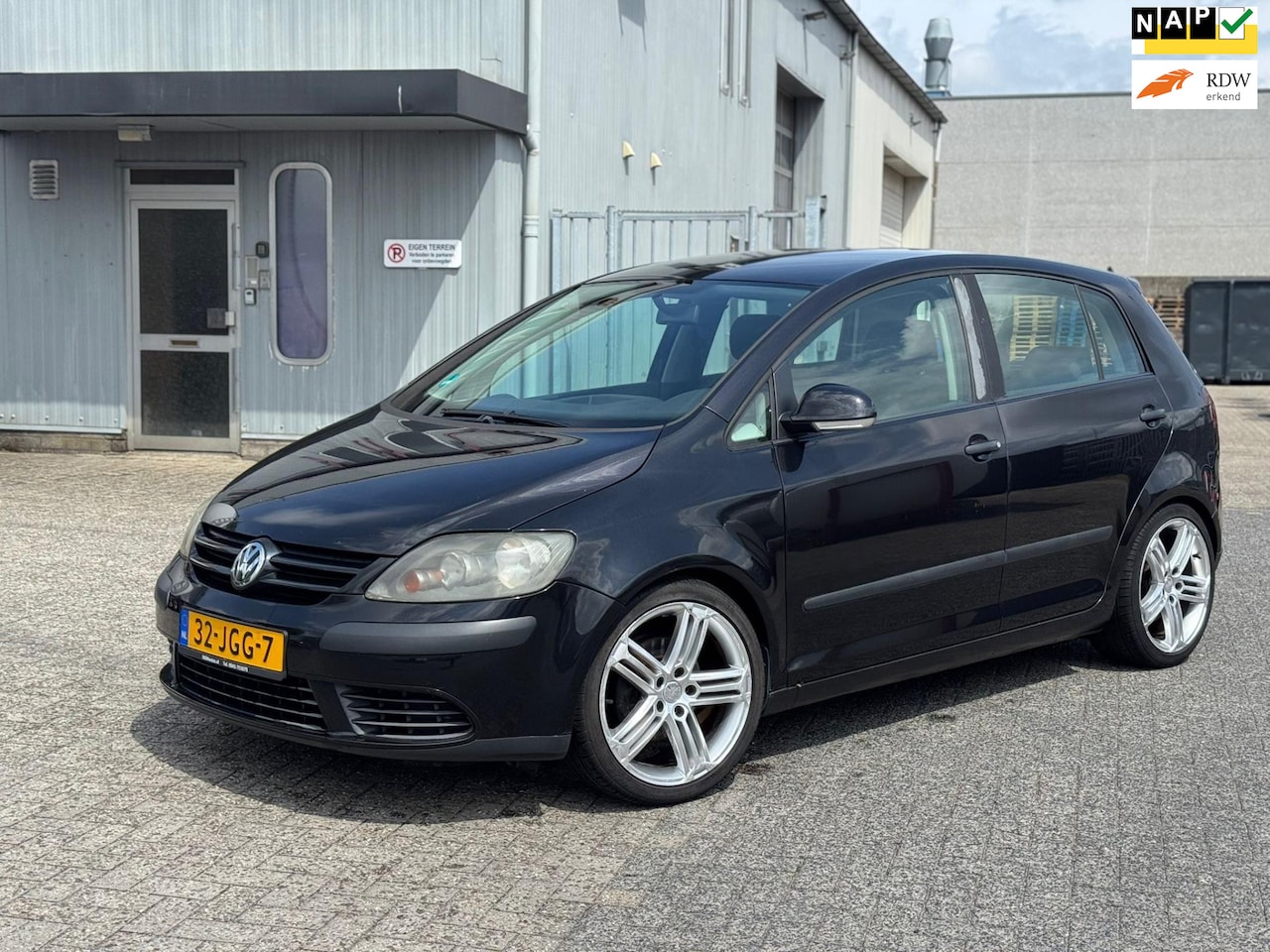 Volkswagen Golf Plus - 1.6 FSI Trendline 1.6 FSI Trendline, Nap, Apk, Airco, Elek pkt - AutoWereld.nl
