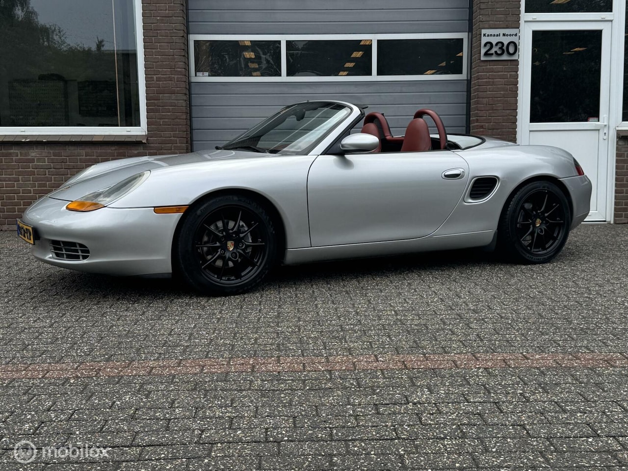 Porsche Boxster - 2.5 AUT LEDER/ECC-AIRCO/STOEL.VW - AutoWereld.nl