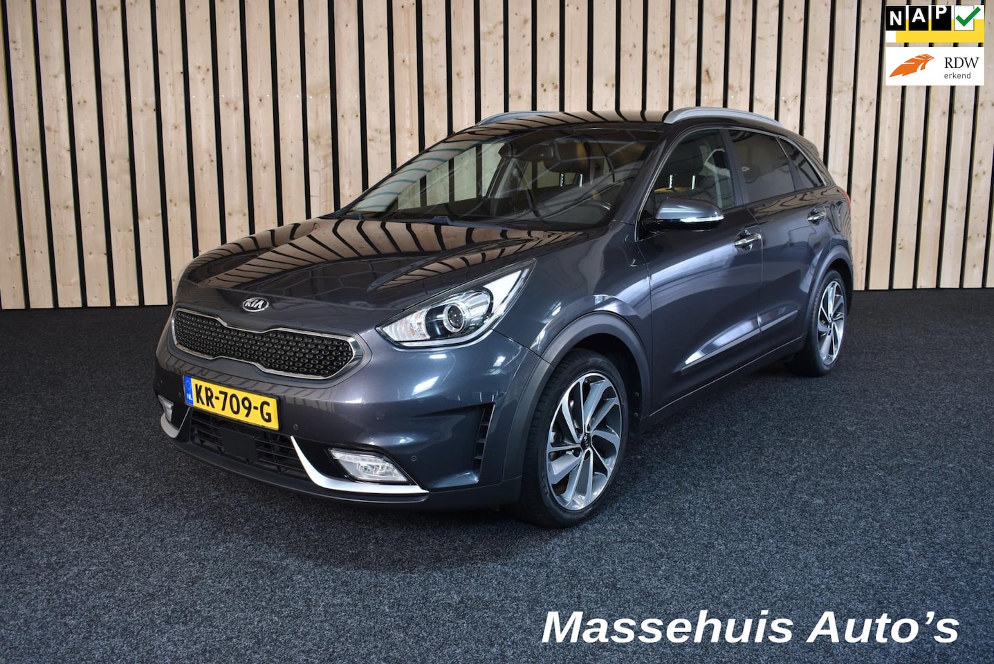 Kia Niro - 1.6 GDi Hybrid ExecutiveLine Leer Trekhaak Camera 1e eig. PDC Navi Cruise Nwe APK - AutoWereld.nl