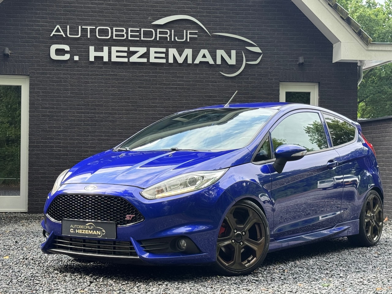 Ford Fiesta - 1.6 ST2 183PK1e eigenaar DealerOH Nieuwstaat Recaro Cruise Control - AutoWereld.nl