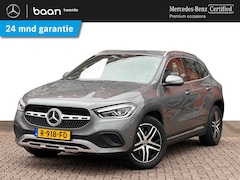 Mercedes-Benz GLA-Klasse - 200 Luxury Line Trekhaak | Stoelverwarming | Achteruitrijcamera