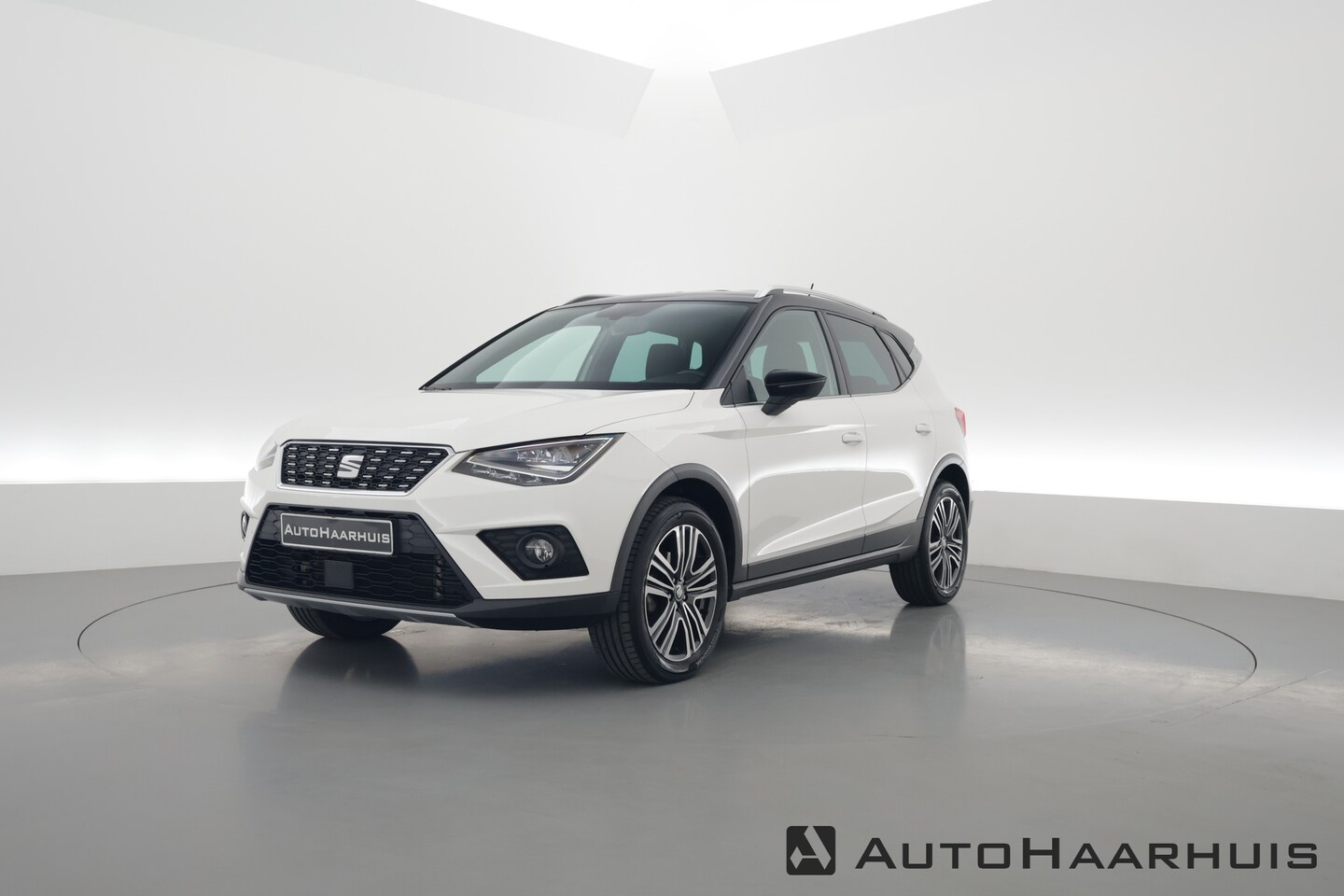 Seat Arona - 1.0 TSI Xcellence DSG | Navi | Cruise | Beats Audio | Stoelverw. | Apple CarPlay - AutoWereld.nl