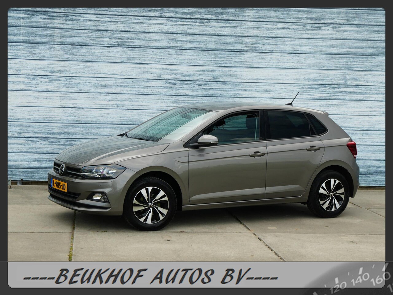 Volkswagen Polo - 1.0 TSI Parkeersensor Carplay Navi Velgen - AutoWereld.nl