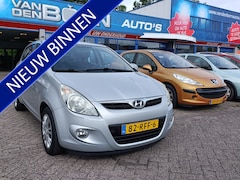 Hyundai i20 - 1.2i i-Motion Airco 5 Deurs Nw APK 3 Mnd Garantie