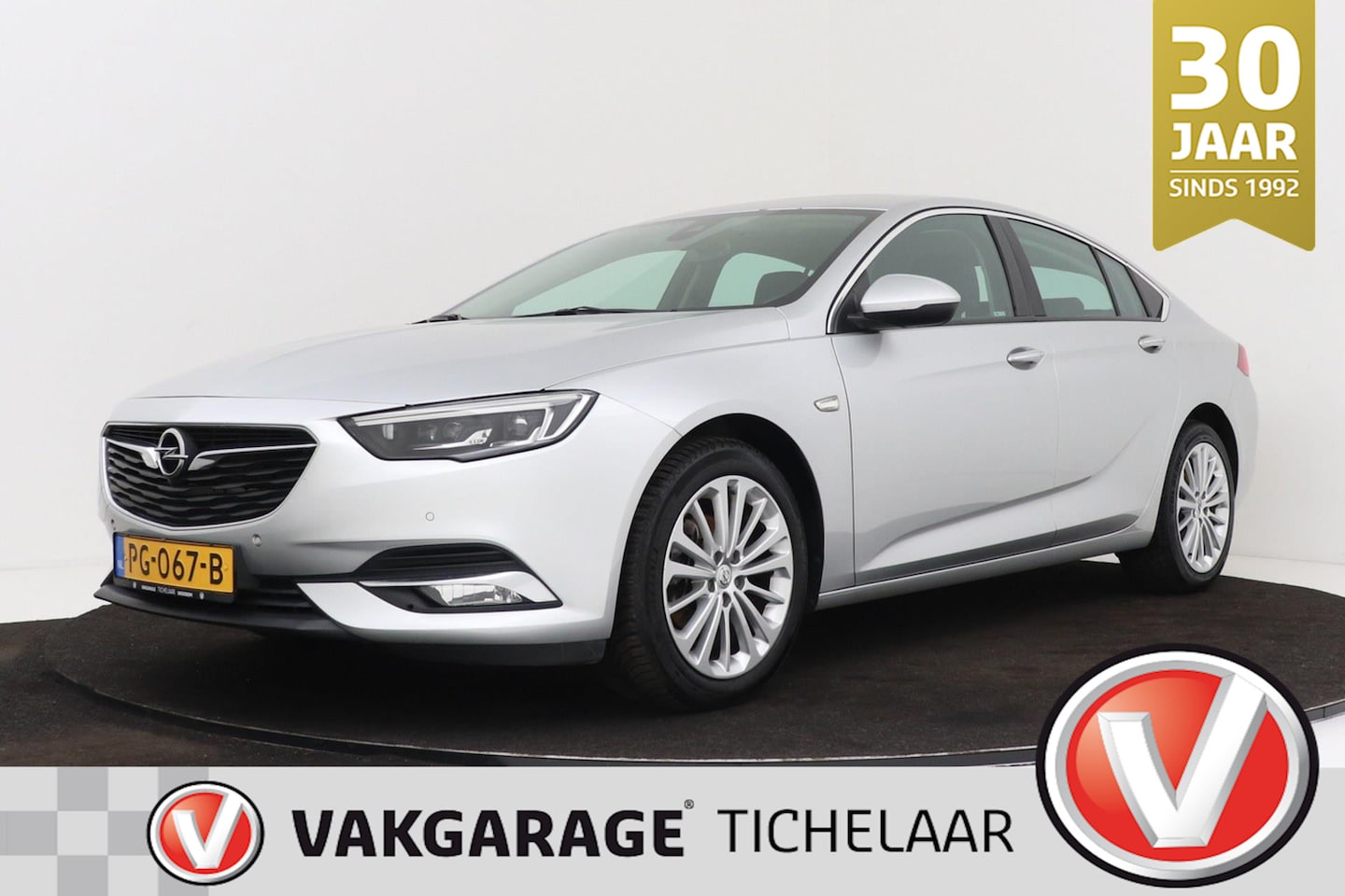 Opel Insignia Grand Sport - 1.5 Turbo Innovation | Uitklap Trekhaak | Org NL | Camera | CarPlay | Navigatie | LED | - AutoWereld.nl