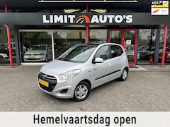 Hyundai i10 - 1.0 Black pack Airco/Nw.koppeling/El.ramen/Lmv/Aux/Nap/Apk
