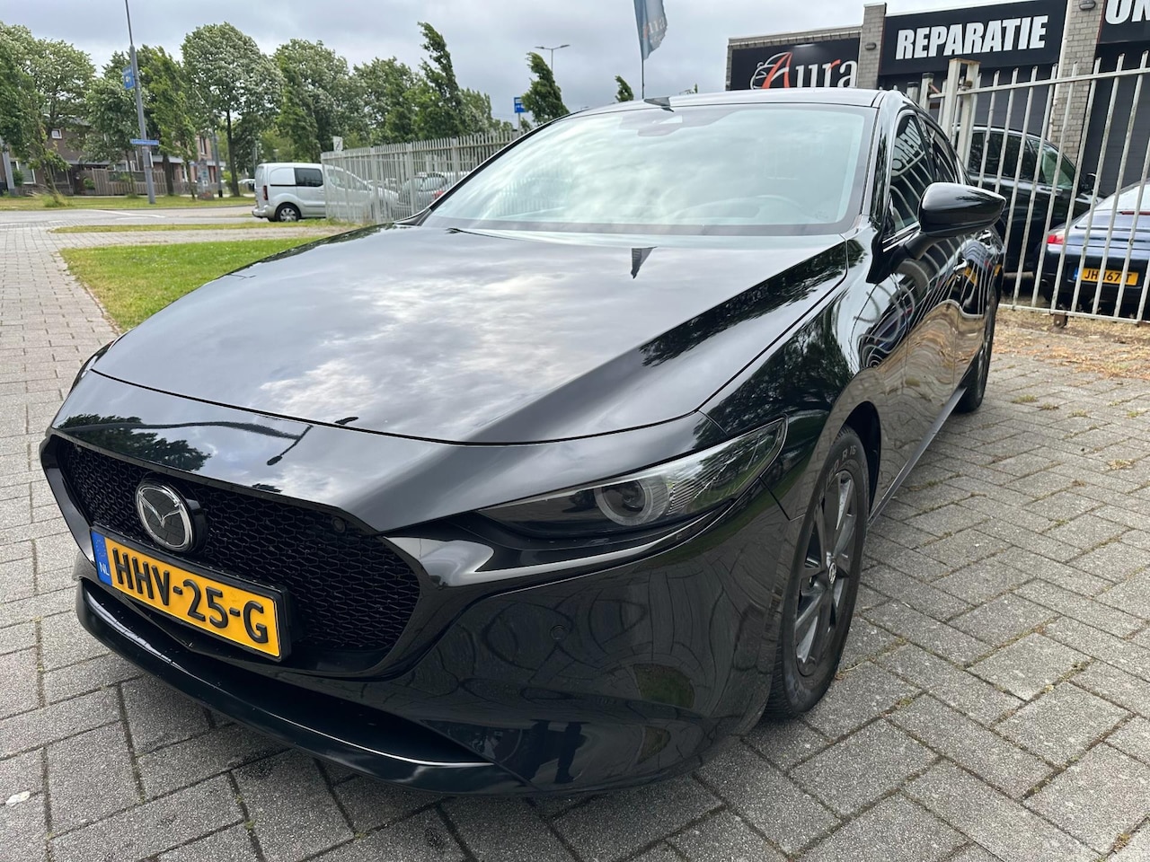 Mazda 3 - 2.0 e-SkyActiv-X M Hybrid 180 Luxury - AutoWereld.nl