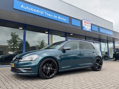 Volkswagen Golf - 1.5 TSI Highline Business R| Panoramadak, Stuur-Stoelverwarming,