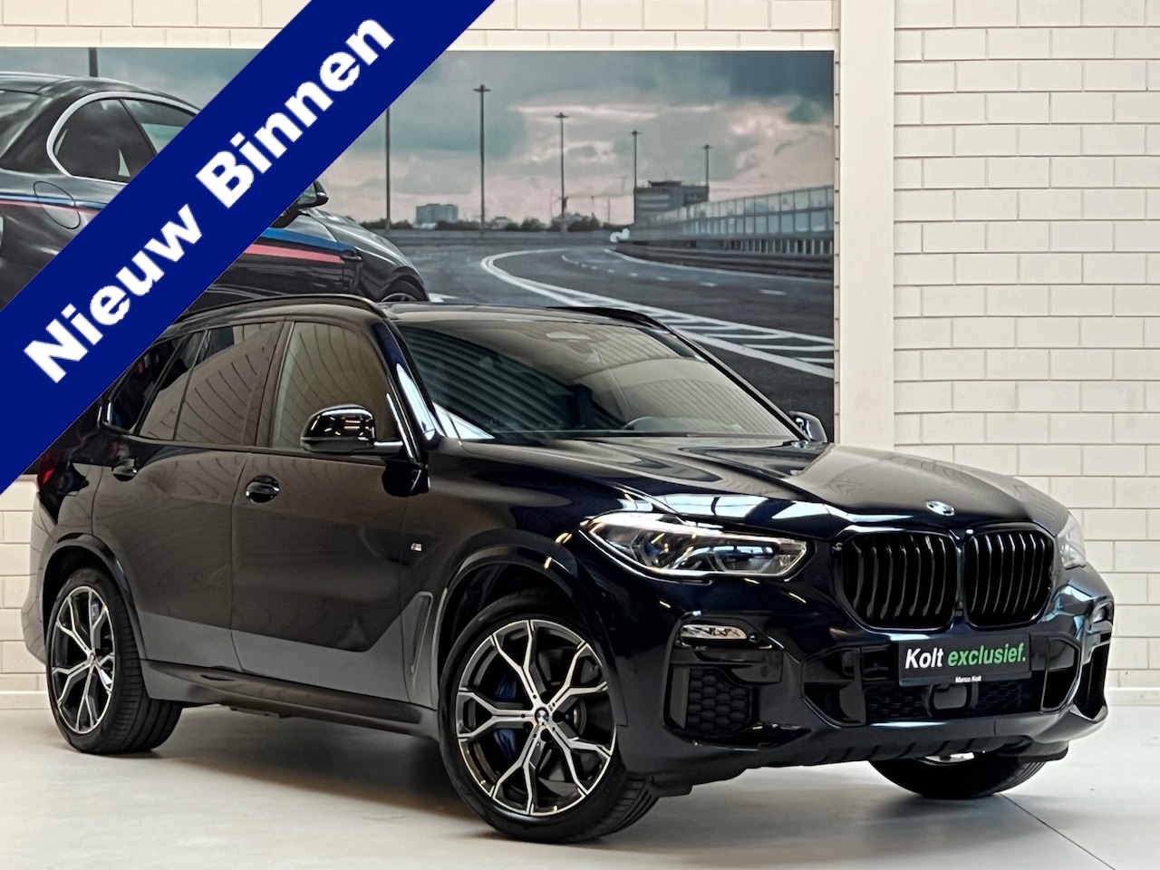 BMW X5 - xDrive45e M-Sport 394 PK Automaat / Luchtvering / Head-Up / Harman-Kardon / Panoramadak / - AutoWereld.nl