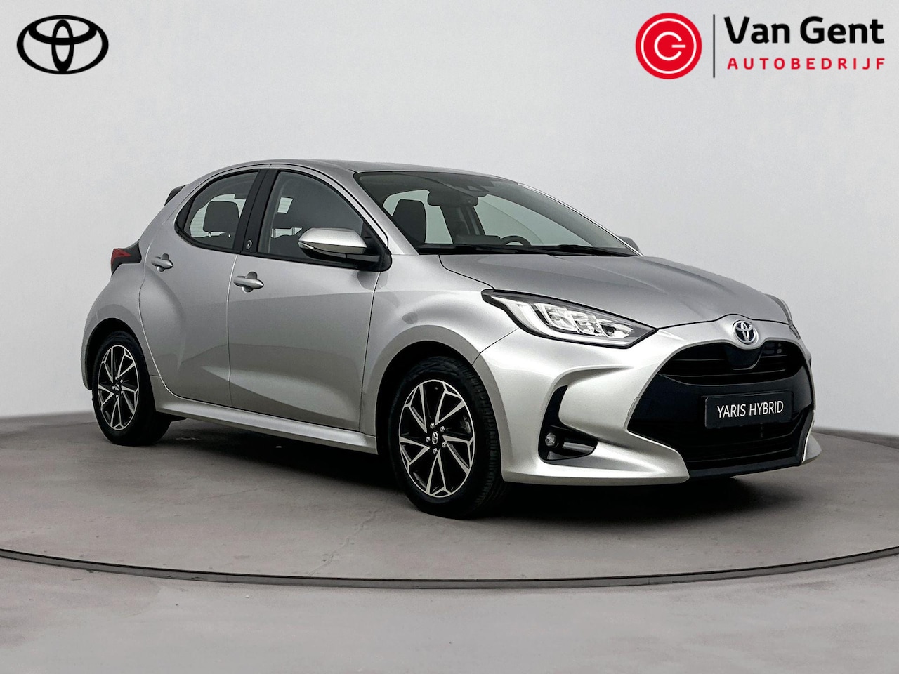 Toyota Yaris - 1.5 Hybrid Dynamic | Stoelverwarming - AutoWereld.nl