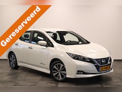 Nissan LEAF - Acenta 40 kWh 150pk Navigatie, Cruise Control 360 Camera, 16LMV