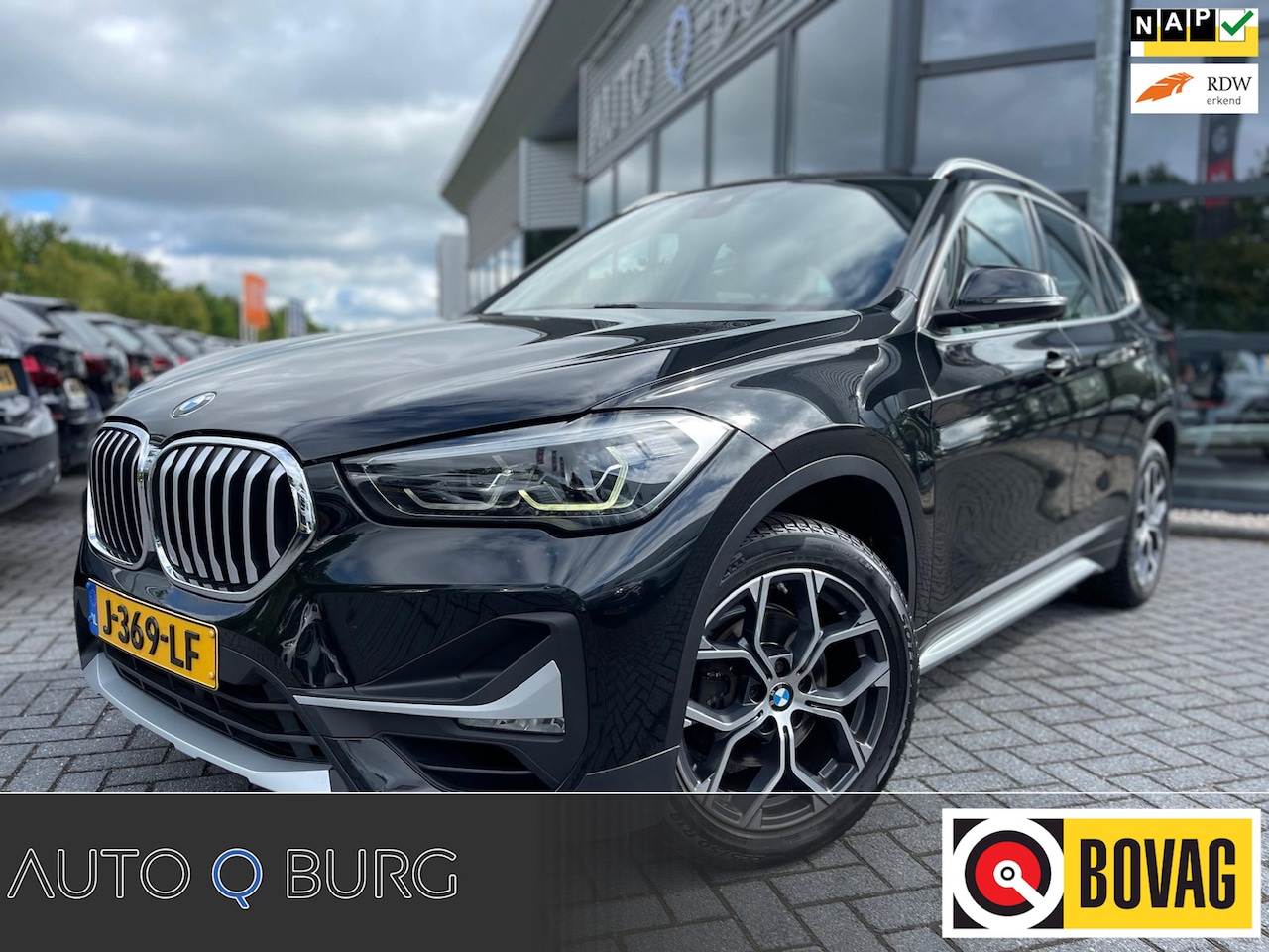 BMW X1 - SDrive18i High Executive | Navi | Climate | Head up | Led | PDC | - AutoWereld.nl