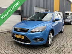Ford Focus - 1.6 Titanium ZEER NETJES