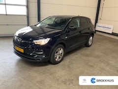Opel Grandland X - 1.2 Turbo Online Edition | TREKHAAK | PARKEERSENSOREN V+A | CLIMA | 17'' LICHTMETALEN VELG