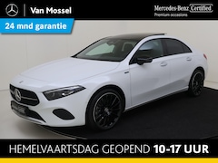 Mercedes-Benz A-klasse - 250 e Luxury Line /Night pakket /19 Inch /Leder /Sfeerverlichting /3.010 KM