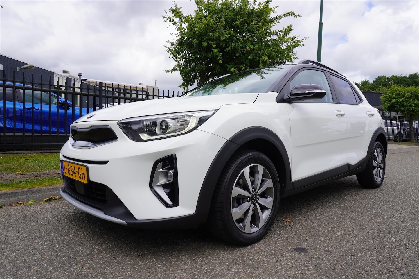 Kia Stonic - 1.0 T-GDi 100pk Dynamic Plus Line Clima Navi - AutoWereld.nl
