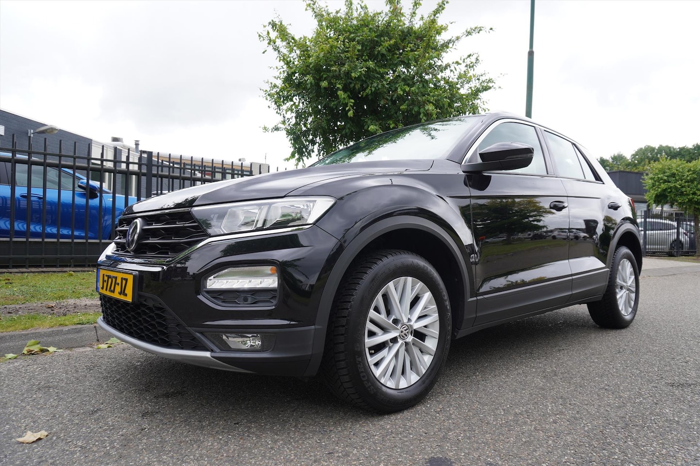 Volkswagen T-Roc - 1.0 TSI 115pk T-Roc Style Business Clima Navi NL-Auto - AutoWereld.nl