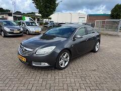 Opel Insignia - 1.6 T Sport ZEER MOOI -LEES ADVERT--1999E