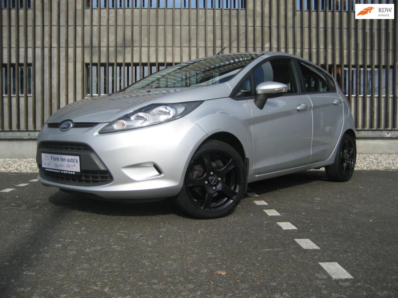 Ford Fiesta - 1.25/AIRCO/5 dr/16inch LM velgen/APK/oh beurt/audio AUX/lage km/boekjes en 2 sleutels/dist - AutoWereld.nl
