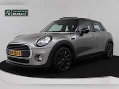 MINI Cooper - 1.5 Business (PANORAMADAK, CRUISE, NAVIGATIE, NL-AUTO)