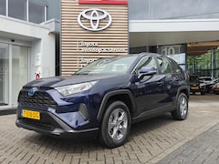 Toyota RAV4 - 2.5 Hybrid NL-AUTO FACELIFT NAVI AD-CRUISE APPLE/ANDROID BLUETOOTH DAB+ 17"LMV