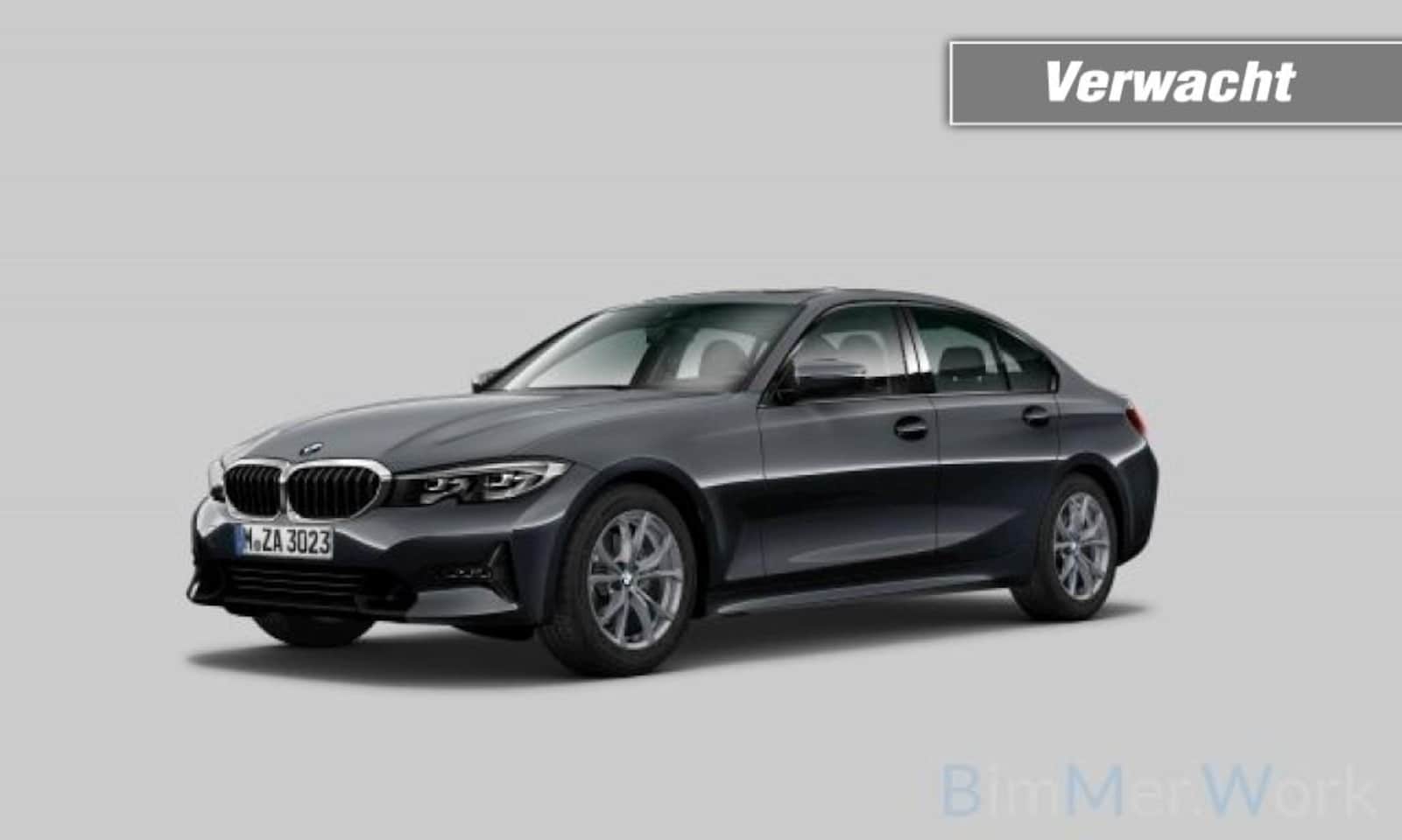 BMW 3-serie - 320i SportLine,Schuifdak,Half leer,LED,Camera,Trekhk,NaviPro, - AutoWereld.nl