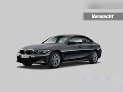 BMW 3-serie - 320i SportLine, Schuifdak, Half leer, LED, Camera, Trekhk, NaviPro,