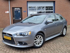 Mitsubishi Lancer Sportback - 1.6 Limited Edition NL-auto Climate Cruise Stoelverw Dealer OH
