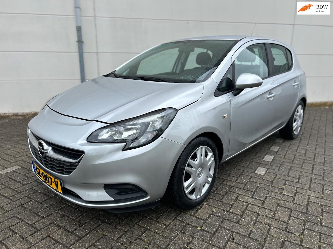 Opel Corsa - 1.4 Business+ - AutoWereld.nl