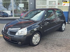 Renault Clio - 1.6-16V Dynamique Luxe AIRCO ELEK RAMEN NAP