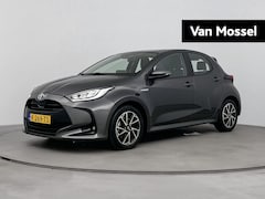 Toyota Yaris - 1.5 Hybrid Dynamic 116PK | Automaat | Navigatie | Achteruitrijcamera | All Season Banden