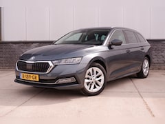 Skoda Octavia Combi - 1.5 e-TSI Business Edition Plus | Trekhaak | Head-Up | Carplay | LED | Sfeerverl. | Camera