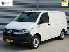 Volkswagen Transporter - 2.0 TDI L1H1 28 Airco/ Cruise/ 2x PDC/ Camera/ Carplay/