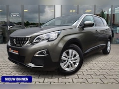 Peugeot 5008 - 1.2 PureTech Active 7p | DAB | Carplay | 17 Inch |