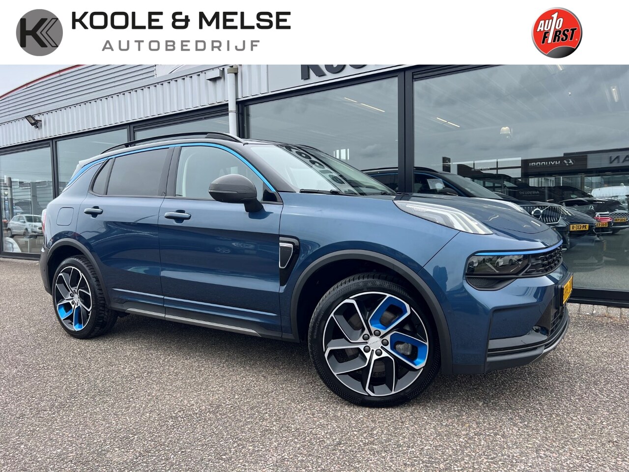 Lynk & Co 01 - 1.5 261pk PLUG IN HYBRID , Panodak , 360gr camera, carplay - AutoWereld.nl